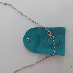 Tiffany & Co. Large Link Infinity Necklace 18" in Silver